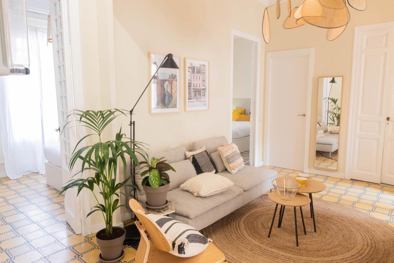 Aticco Living Gracia - Apartments Rooftop Barcelona Zewnętrze zdjęcie